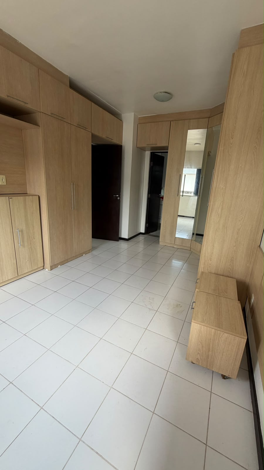 VENDE-SE | CASA DUPLEX NO RESIDENCIAL VILLA FIRENZE