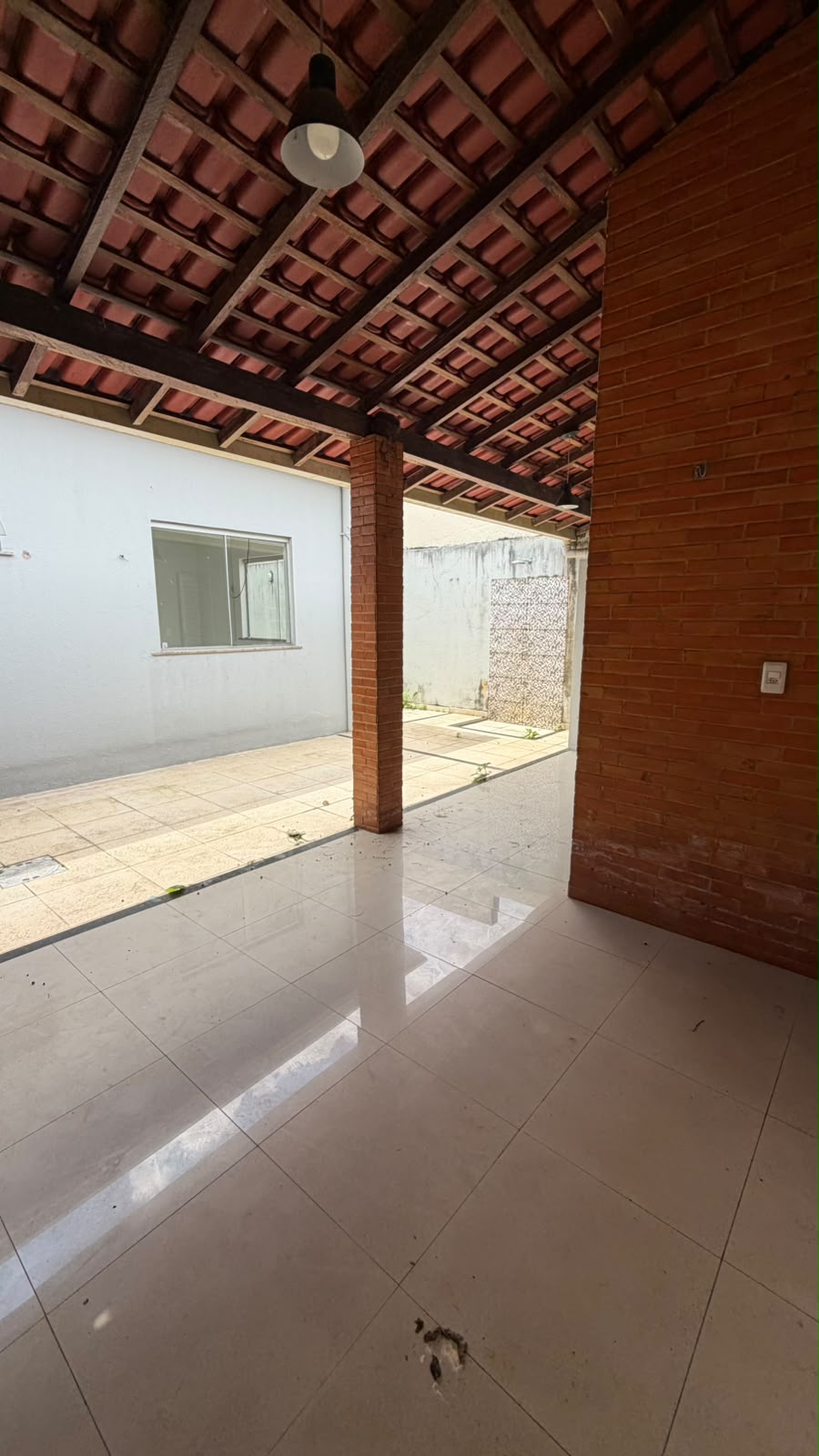 VENDE-SE | CASA DUPLEX NO RESIDENCIAL VILLA FIRENZE