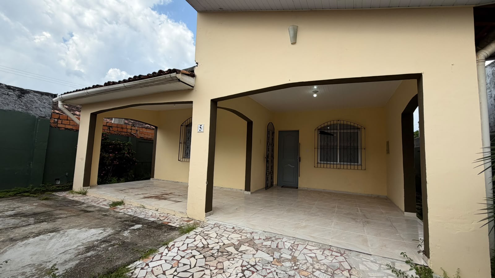 CASA À VENDA | CASTANHEIRA
