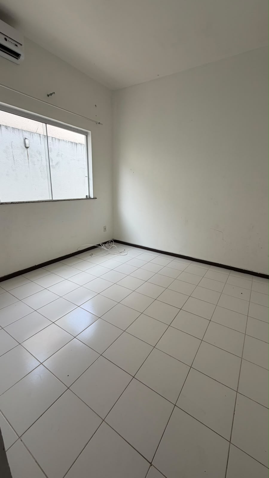 VENDE-SE | CASA DUPLEX NO RESIDENCIAL VILLA FIRENZE