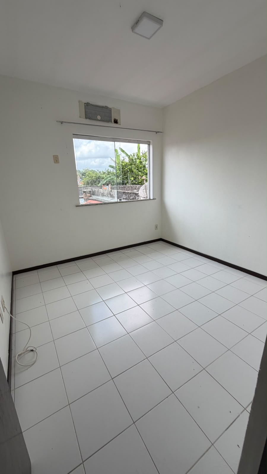 VENDE-SE | CASA DUPLEX NO RESIDENCIAL VILLA FIRENZE