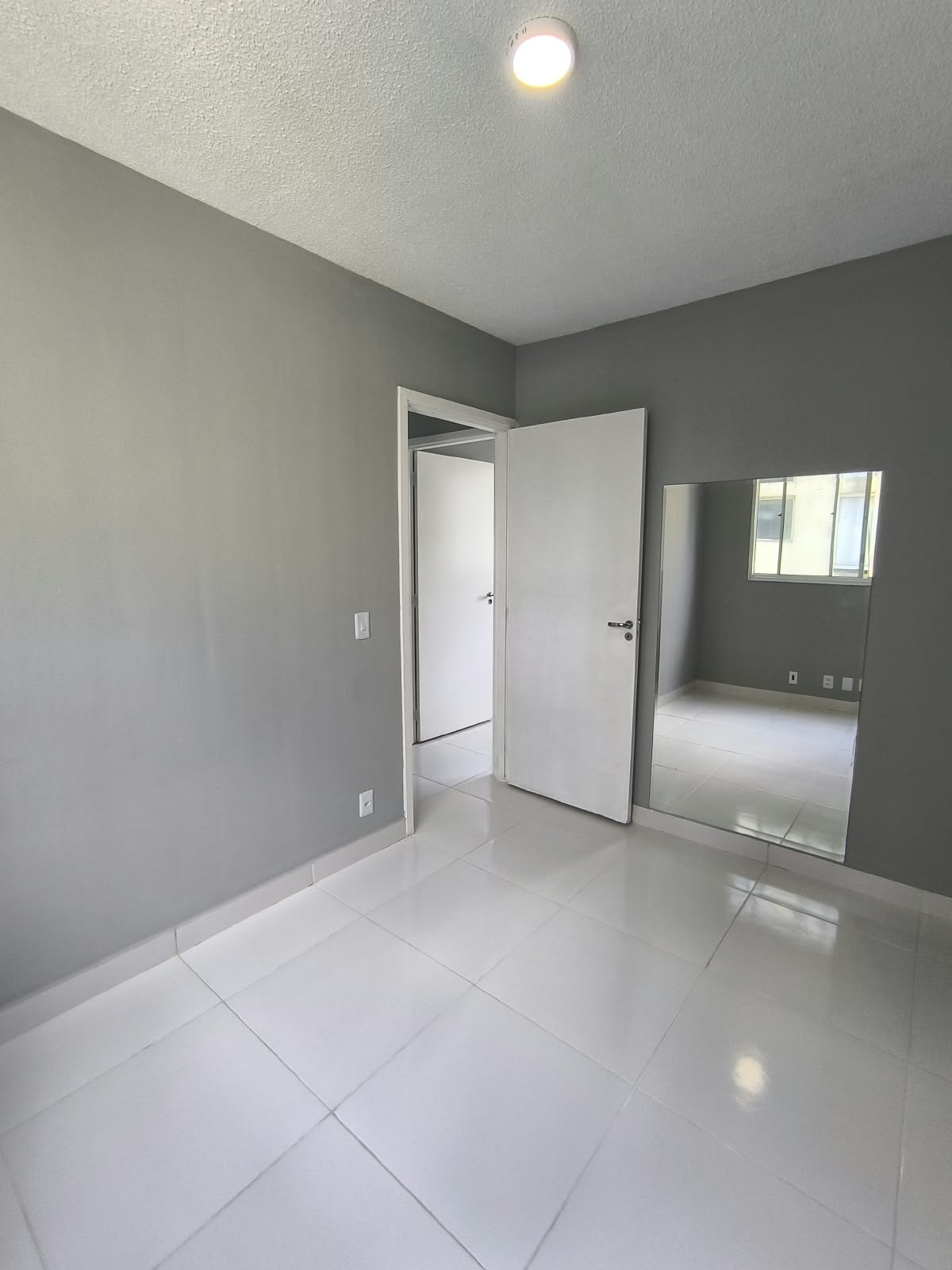 APARTAMENTO À VENDA – RESIDENCIAL FLOR DO ANANI