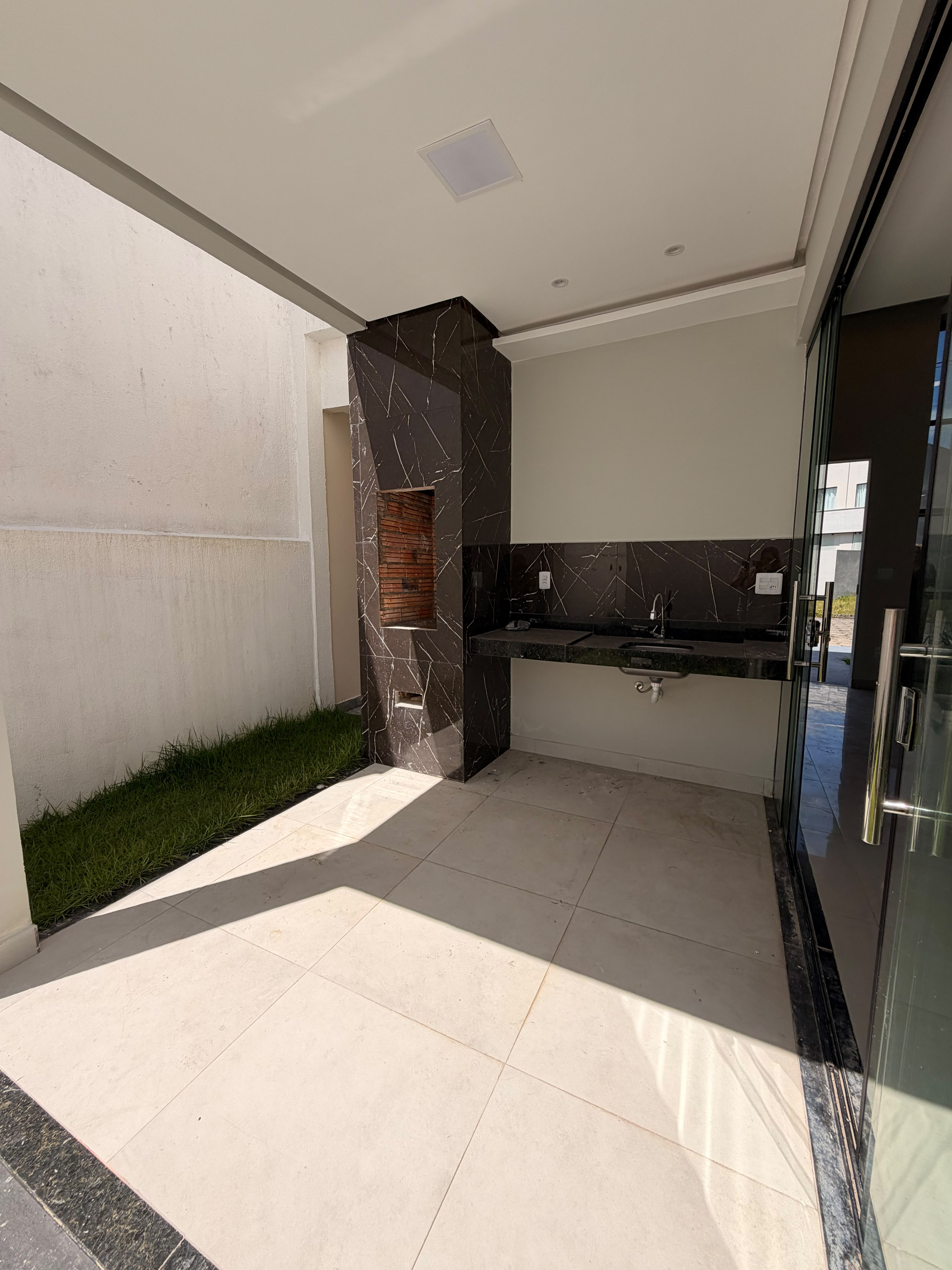 CASA TÉRREA À VENDA | CONDOMÍNIO PORTO MARINA RESIDENCE