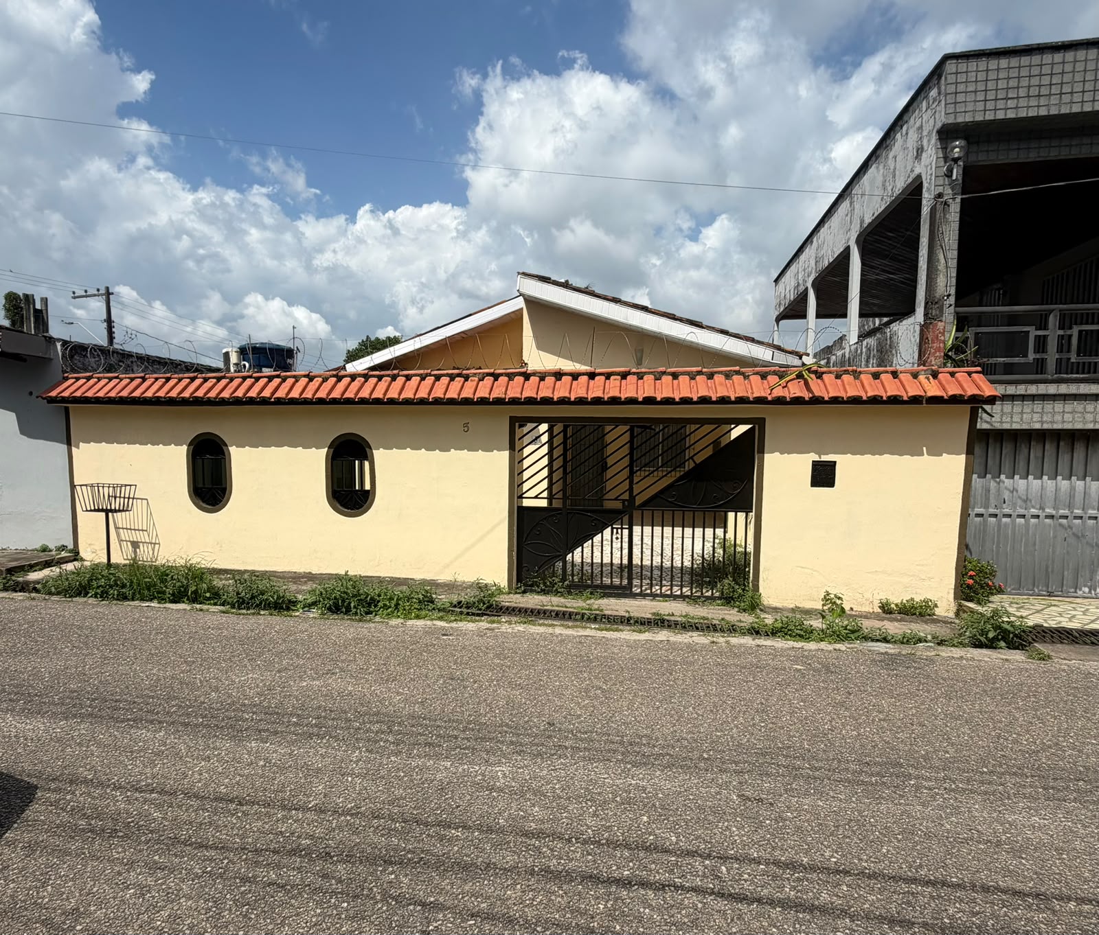 CASA À VENDA | CASTANHEIRA