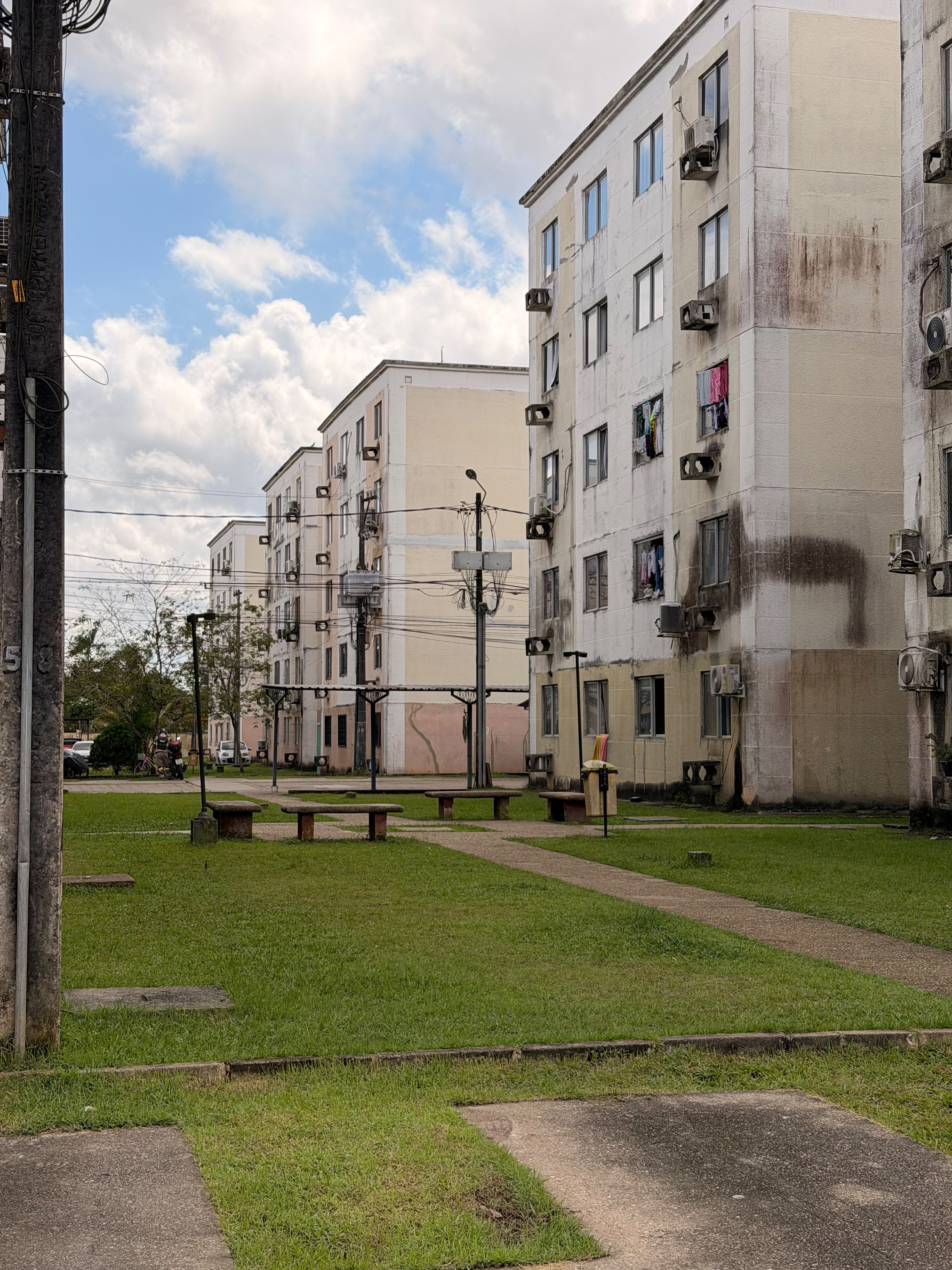 Apartamento à Venda – Condomínio Flor do Anani – 4º pavimento