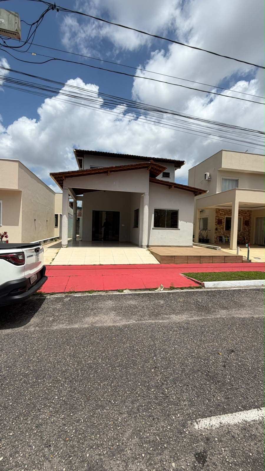 VENDE-SE | CASA DUPLEX NO RESIDENCIAL VILLA FIRENZE