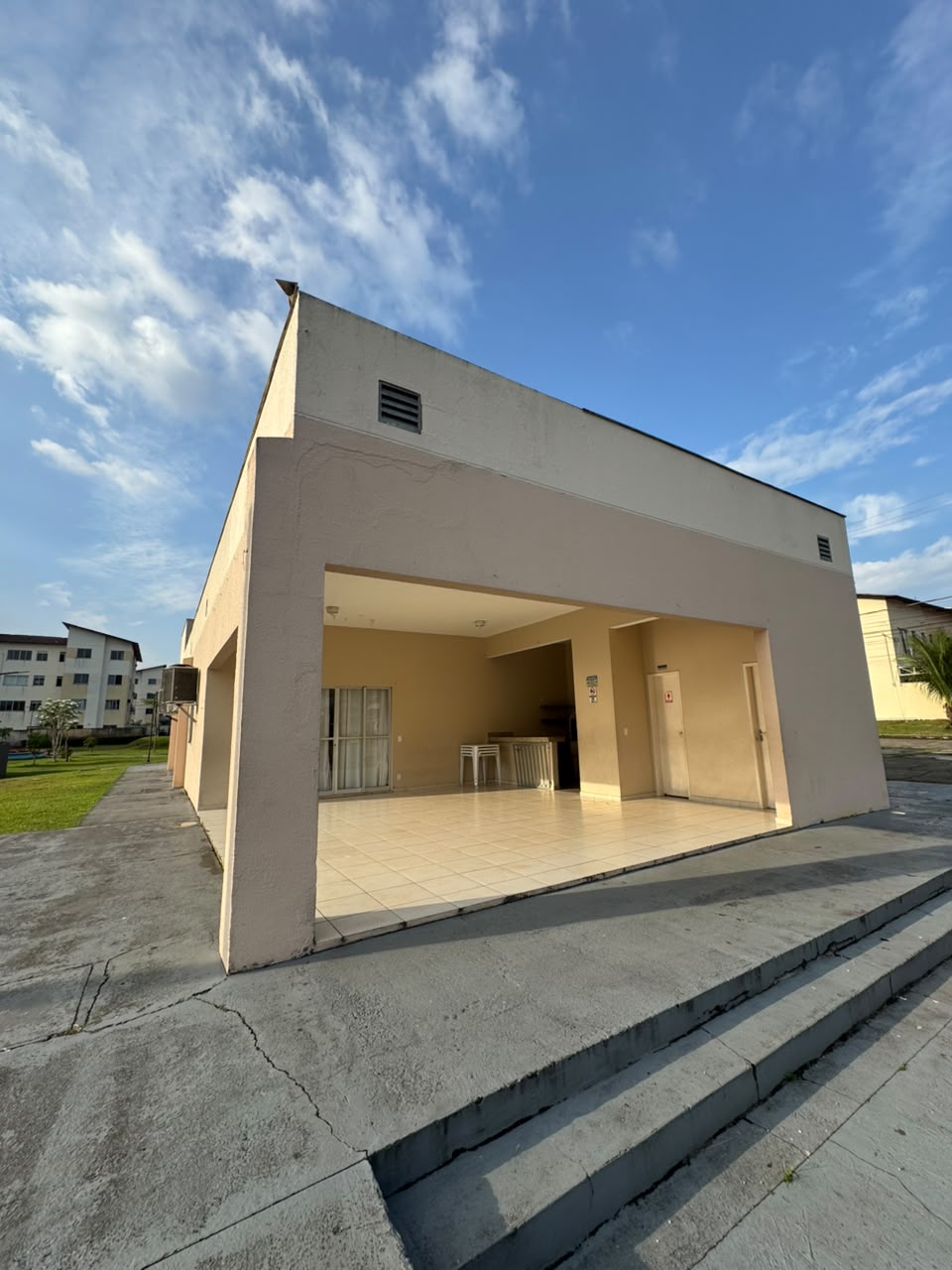 APARTAMENTO À VENDA | CONDOMÍNIO SALINAS – MARITUBA