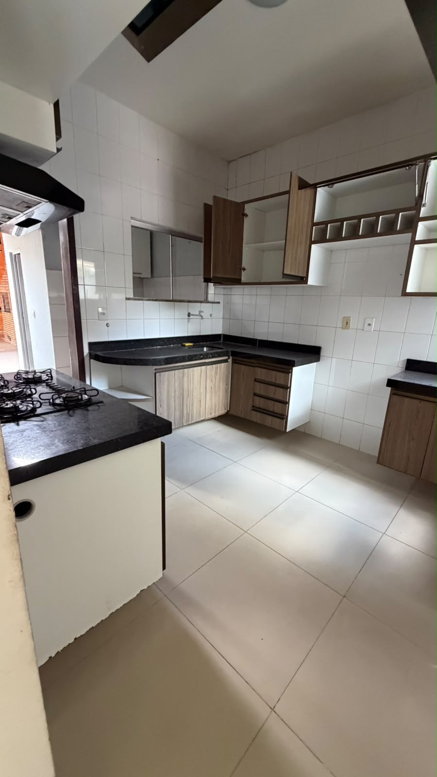 VENDE-SE | CASA DUPLEX NO RESIDENCIAL VILLA FIRENZE
